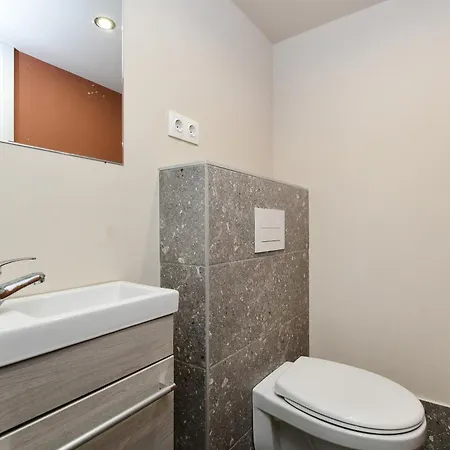 Grand Nest In Kiraly Street With Ac Appartement Budapest